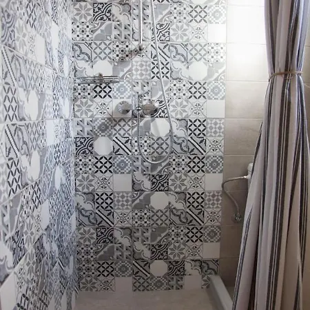 Дом отдыха Casa Da Bugainvillea Metaxata