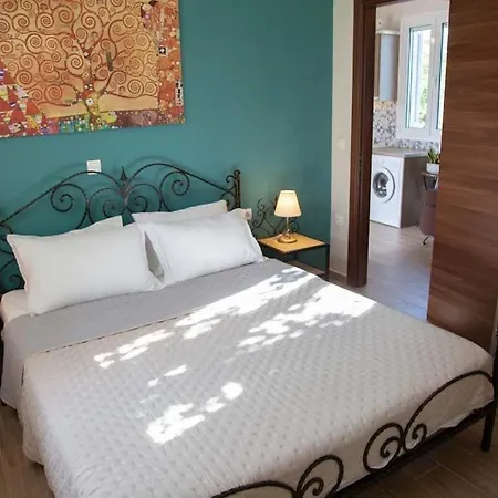 Casa Da Bugainvillea Metaxata